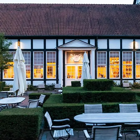 فندق Graeflicher Park Health & Balance 4*