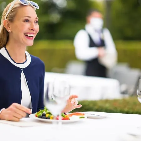 Graeflicher Park Health & Balance ホテル バート・ドリーブルク