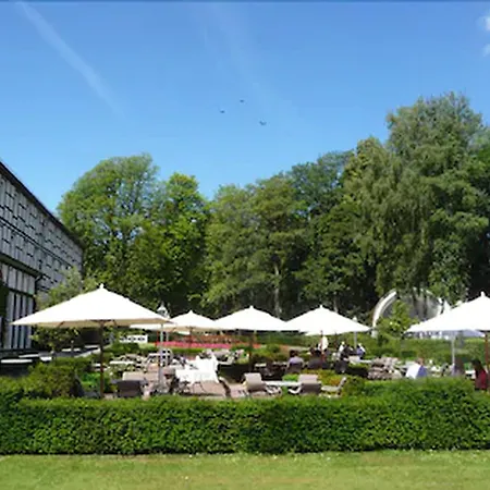 Graeflicher Park Health & Balance Отель 4*